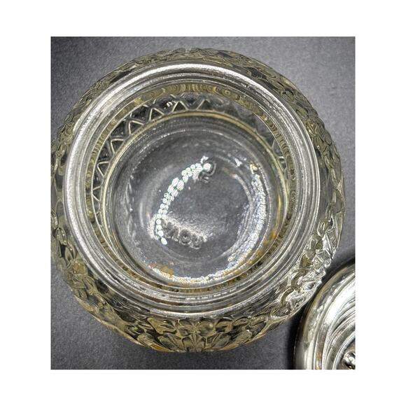 Vintage AVON Glass Vanity Jar with Ornate Silver Lid Vanity Decor 1960s/70s Era - Picture 4 of 6
